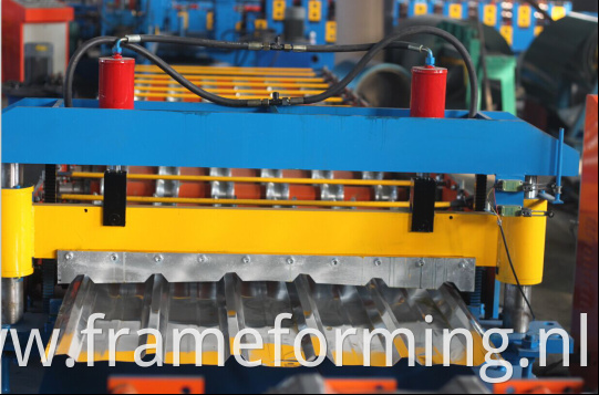 Steel & Metal Roof Tile Roll Forming Machine for Sale